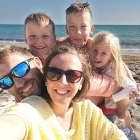 Family house with garden and atrium