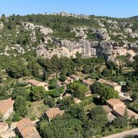 Holidays in Noves