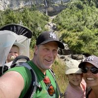 Confortable maison en bois avec jardin et piscine aux portes de Genève.