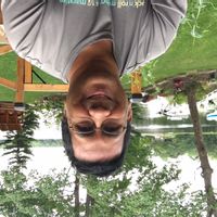 Lakefront with Nature, Swimming, Kayaks, Docks, Vegetable Garden, Ducks, Fish, Birds, Dark Night Sky