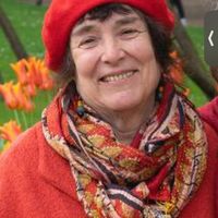 Petite chambre charmante et chaleureuse. Sdb privée à partager avec autre chambre d’amis Evtlmt.