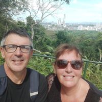 La maison de Muriel et Eric est en accès direct à la piscine couverte et chauffée.