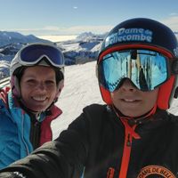 Boule de Neige, 2 chambres, Cheminée, pied des pistes de ski et des commerces Notre Dame de Bellecombe en Savoie