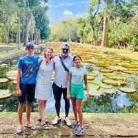 La maison de vacances idéale à 15 minutes seulement de Lyon ! Piscine, terrain, terrasse, bbq, trampoline...
