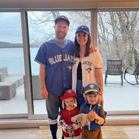 La chambre privée avec vue sur le fleuve avec locataires au rez-de-chaussée. Vous aurez le 2e étage.