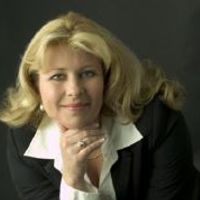 Architect Designed Tri-Level Home with Sea View