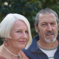 Art Deco 3-bedroom apartment in French town