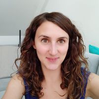 Maison de bord de mer à l'orée du bois