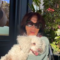 Chambre rose Un lit de 140 cm pour deux personnes plus deux lits superposés