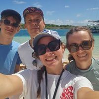 2 pièces au calme avec parking, 10mn A46, 15mn A6, 40 min de Lyon, attenant à notre maison.