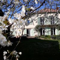 Chambre pour 1 couple et 1 enfant plain-pied, terrasse, jardin.