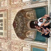 Duplex à Paris au 10ème et dernier étage avec belle vue dégagée sur la Tour Eiffel et le Sacré Cœur.