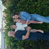 Leah and Taylor s Haus