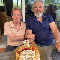 Maison dans écrin de verdure avec vue sur les alpes