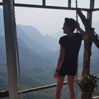 Notre maison moderne ouverte sur le jardin