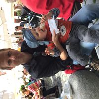 Nous parlons francais, ci vous etes interessez en notre maison, nous allons envoyer un traduction. Merci.