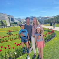 Modernes Familienhaus mit Garten, kleinem Pool und Bergblick nahe Salzburg