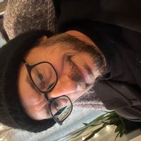 Serene Bowen Island Escape with Spectacular Views & Modern Comforts