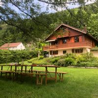 Claire's house