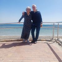 Casa de Carmen. Es una casa cómoda y acogedora vestida 100 %100. 
Con todos los enseres de cocina.