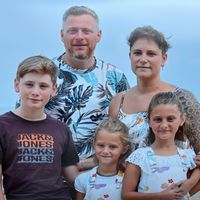 Maison avec piscine et Jacuzzi extérieur