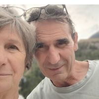 La maison de Bernadette entourée de verdure dans un village prés du Vercors et de la drôme