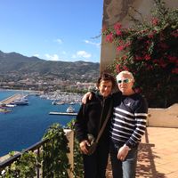 Dans un écrin de verdure et proche des activités du Sud.