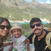 Hogar de Ramón, Reyes, Paola y Violeta