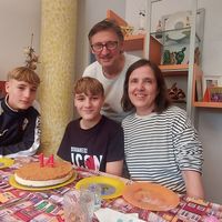 Desolées, nous ne pouvons pas assurer encore les échanges des vacances 2025. Pouvais écrire. Merci!