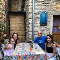 La maison de Anna-Lea, Leticia, Isbaelle und Frank