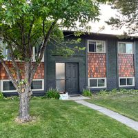 Family Home Near Rocky Mountains