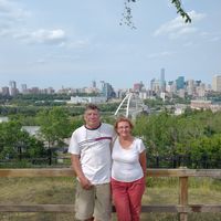 Olena and Victor's bright and cozy home in Richmond Hill, Ontario