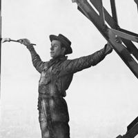 Appartement familial et convivial.  Proximité du centre de Paris (16e), dans une rue très calme