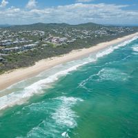 Beachside Apartment near Noosa