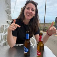 Julia's sonnige Wohnung mit Doppel-Balkon