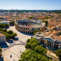 Hjem i Nîmes