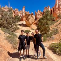 Bruxelles : luxueux appartement de  170 m2 2 terrasses , 2 sdb, 2 chambres , garage privé