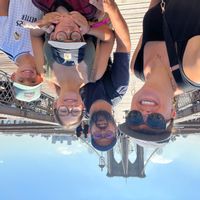 Au cœur de Niort, à deux pas du marché.