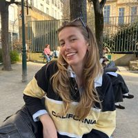 Charming flat in the Center of Paris, next to the Arc de Triomphe