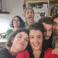 Maison dans le bourg de Gorges, a 200m d'une gare desservant Nantes en 20 minutes.
A côté de Clisson