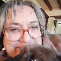 Maison familiale,style French country side avec piscine au coeur de la nature angevine.Tres propre!