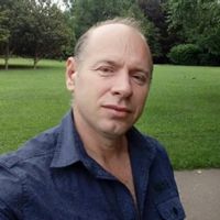 La maison de Ali C’est un appartement sympa avec deux chambres ou rez-de-chaussée