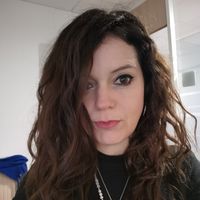 Maison de 200 m2 sur 1000m2 de terrain avec piscine, au cœur de la ville d'Orange, en PACA.