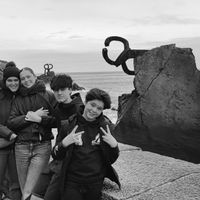 Maison familiale avec jardin clos en centre bourg, idéale pour découvrir les richesses du Finistère