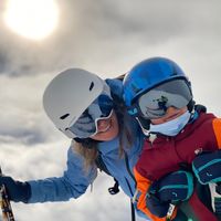 La maison de Marine, lieu calme à 1000 mètres d'altitude, très jolie vue.