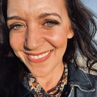 Designer's Dreamy Coastal Cottage