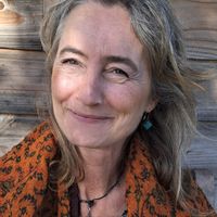 La maison de Emmanuelle : Maison T4 avec terrasse en bois et jardin plein sud vue sur les champs