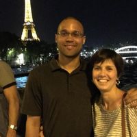 Appartement très lumineux 2 chambres et bureau double aux portes de Paris