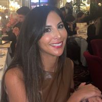 T2 42 m² lumineux avec balcon, cuisine équipée, proche RER C, bus et ligne 7. Meublé, récent.