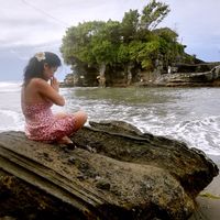 Bright Private Apartment – New Bathroom & 5 min Walk to Beach